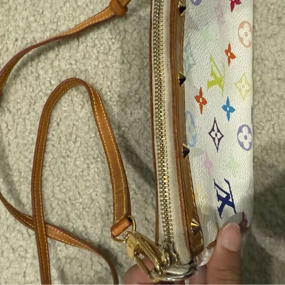 Louis Vuitton Multicolor Monogram Crossbody Bag - Picture 4 of 11